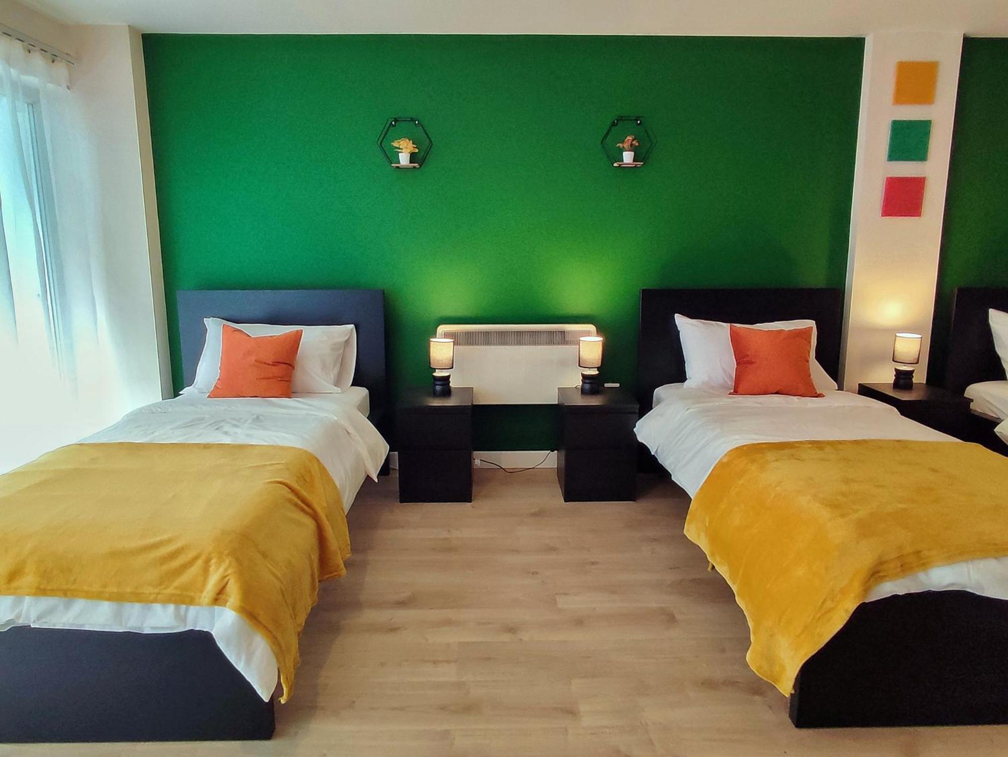Duplex Apartment In Leeds With King Size Bed - Long Stay Rates Available מראה חיצוני תמונה