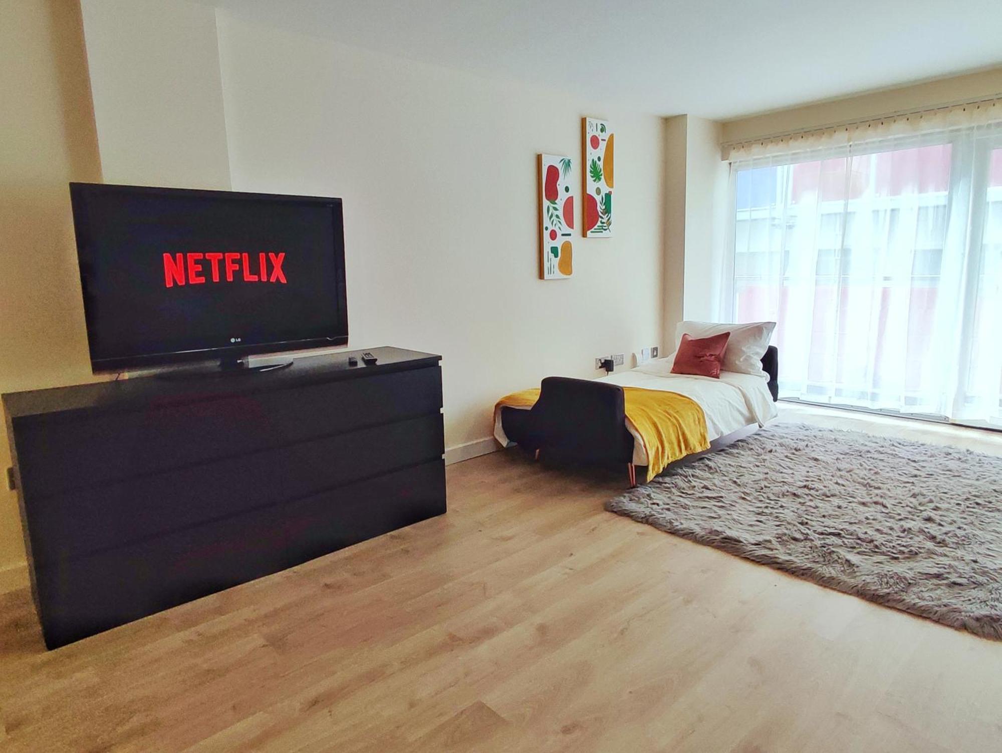 Duplex Apartment In Leeds With King Size Bed - Long Stay Rates Available מראה חיצוני תמונה
