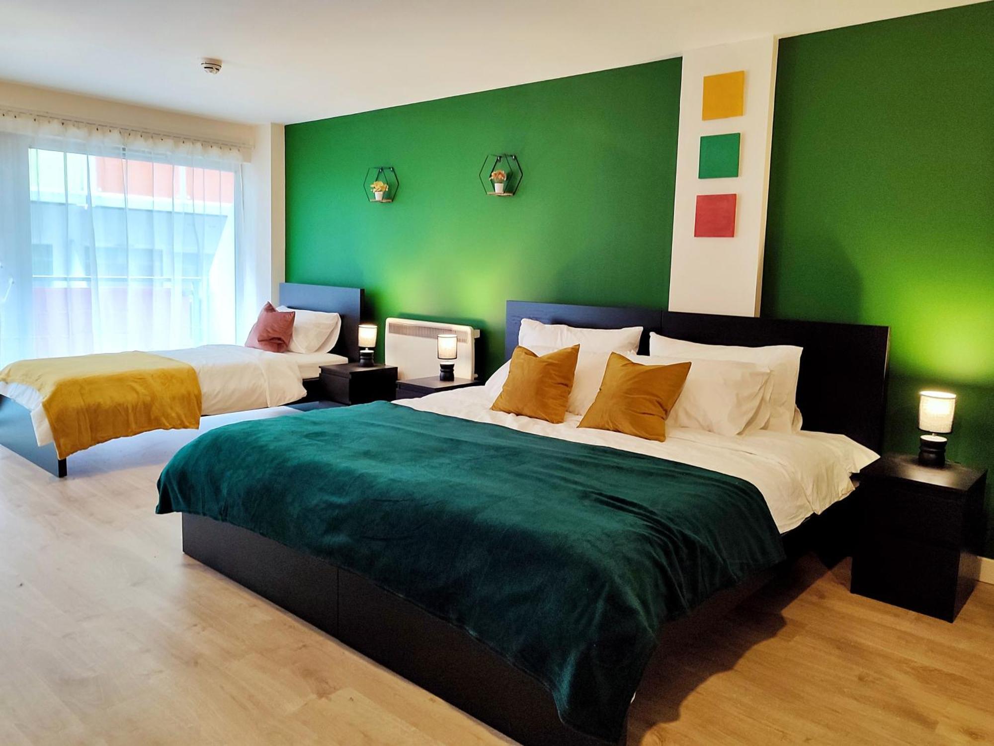 Duplex Apartment In Leeds With King Size Bed - Long Stay Rates Available מראה חיצוני תמונה